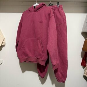 Comfrt - beautiful berry set!